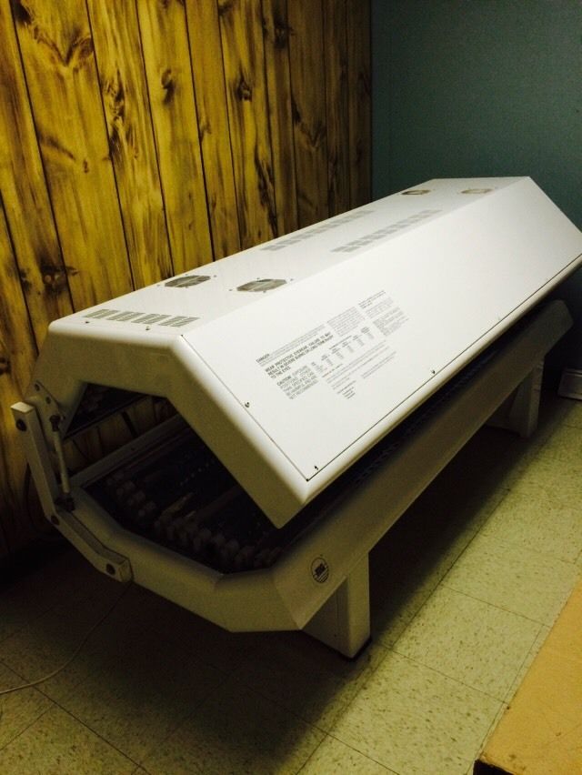 Sonnenbraune 833 Bench (1994) - Image 2