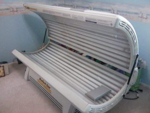 Perfect Sun 24 Same Acrylic Bench, How To Use A Canopy Tanning Bed